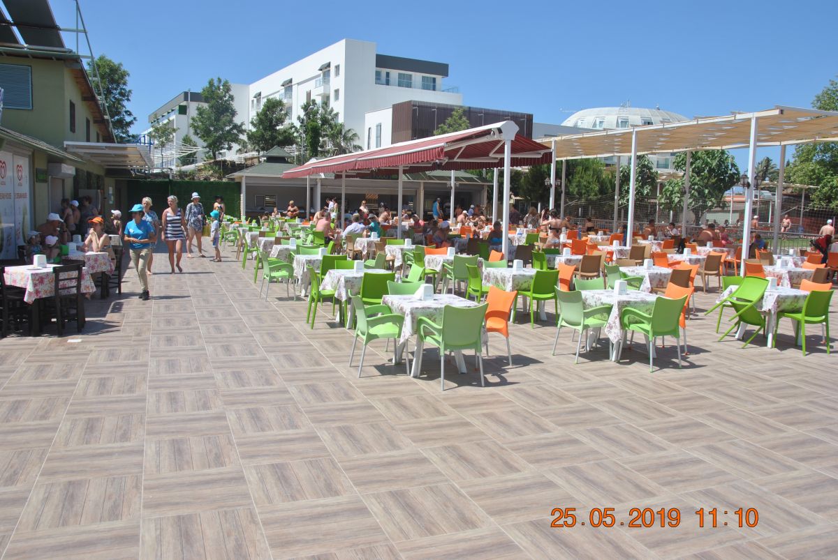 imagini hotel LONICERA RESORT